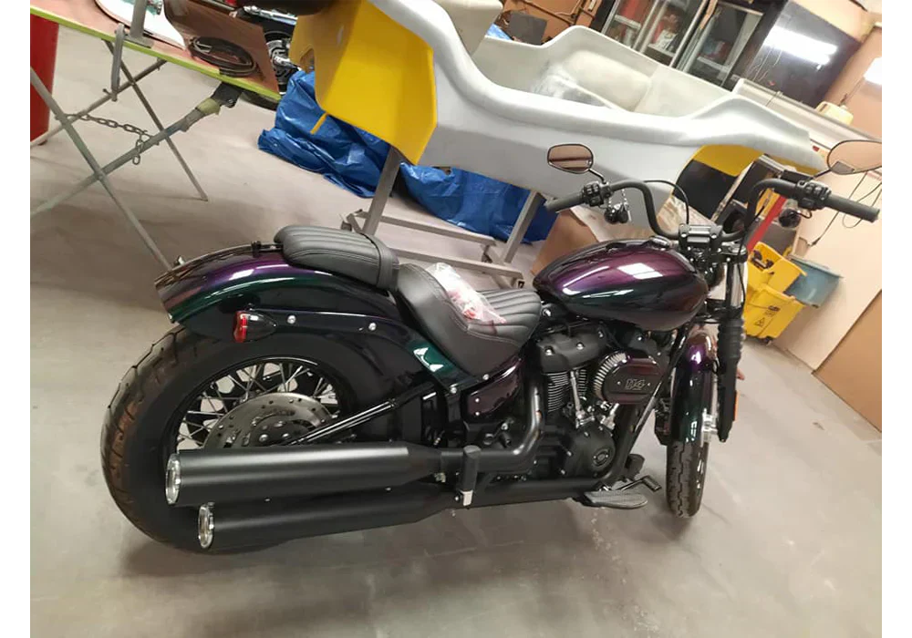 Tamco Paint HB9900 Jet Black Basecoat in Harley-Davidson Street Bob