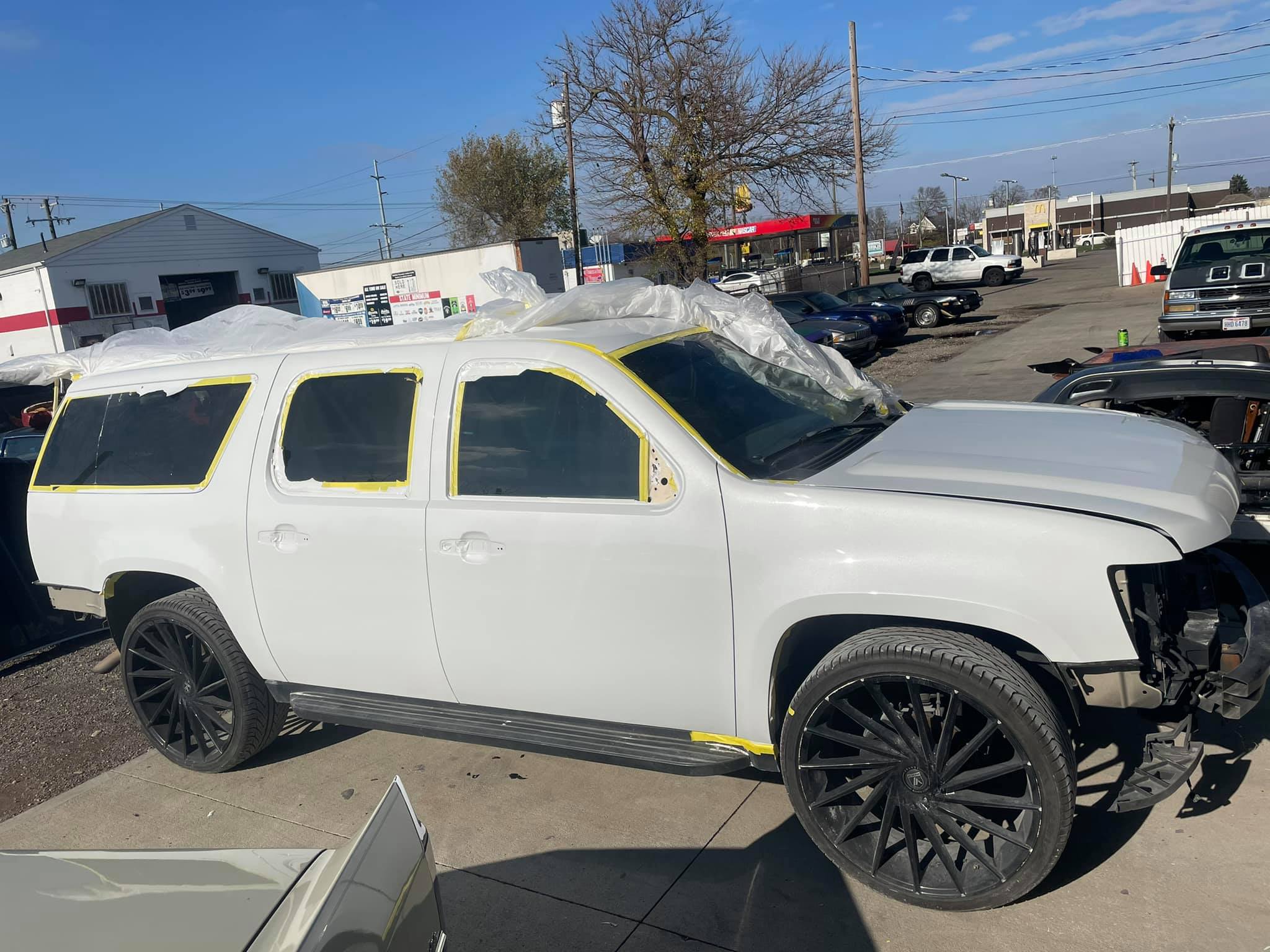 Tamco Paint Blizzard Of Ozz White Pearl 2008 Chevrolet Suburn