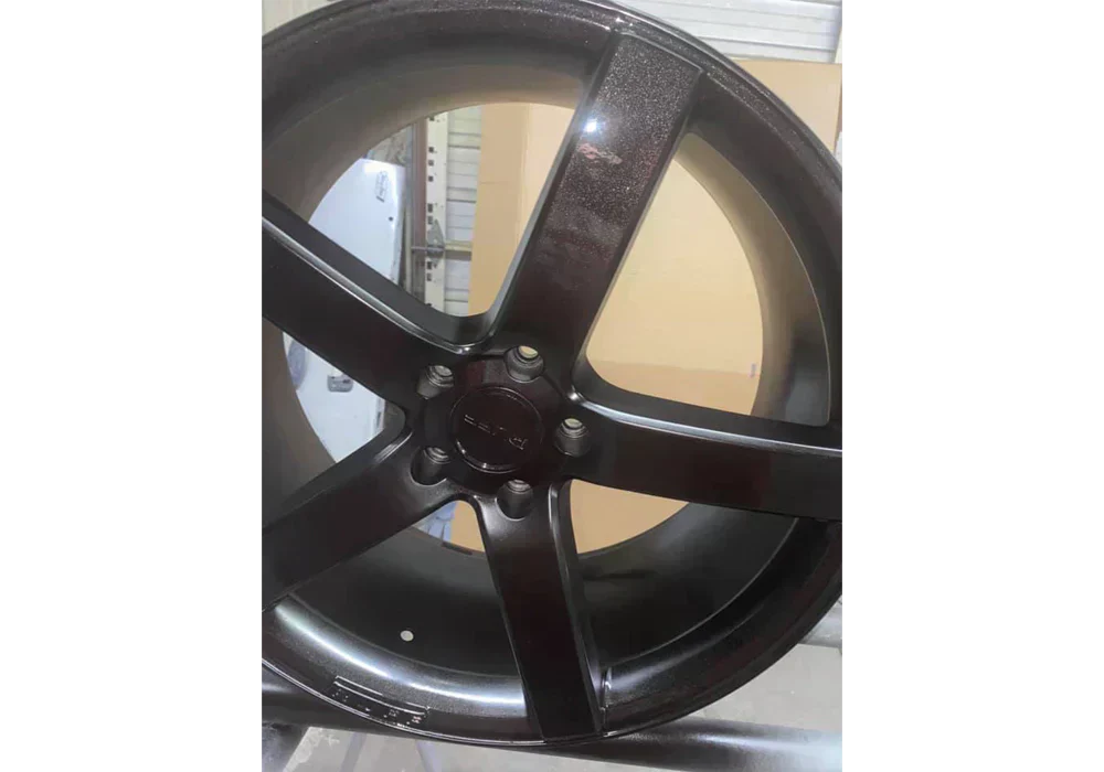 Tamco Paint Interbalactic in Car Wheels