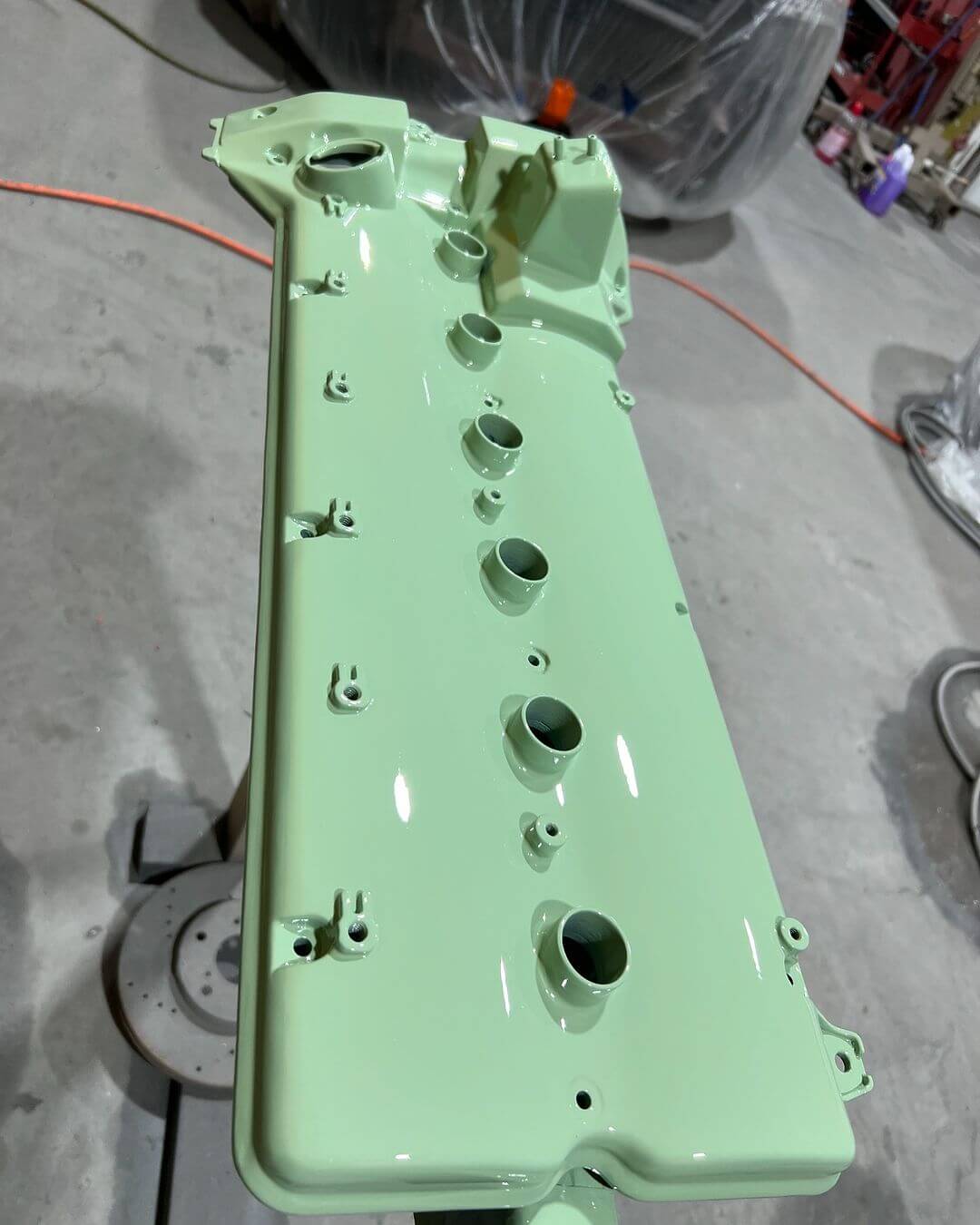 Tamco Paint HP772 Black High Build Epoxy Primer in Valve Cover