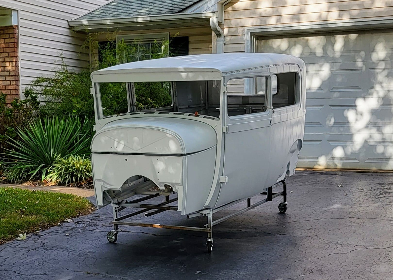 Tamco Paint HP5310 Grey DTM Primer in 1928 Ford Model A