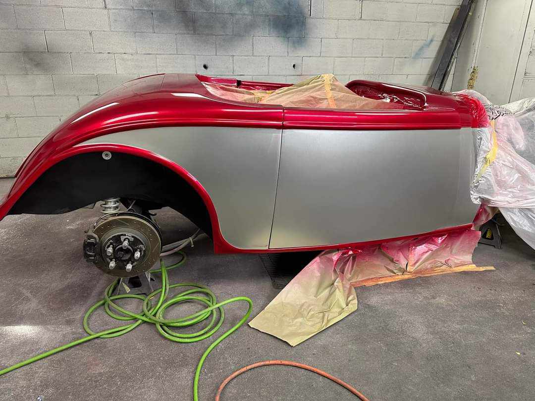 Tamco Paint Blood Diamon & Slick Silver Metallic in Ford Vicky