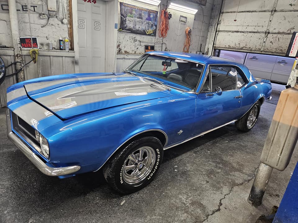 Tamco Paint Tamco Throwback Lemans Blue in 1969 Chevrolet Camaro