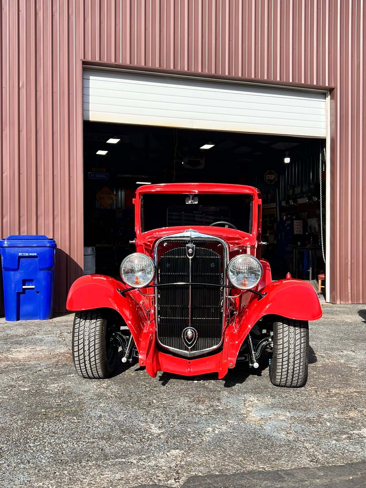 Tamco Paint GM Hugger Orange in 1931 Studebraker