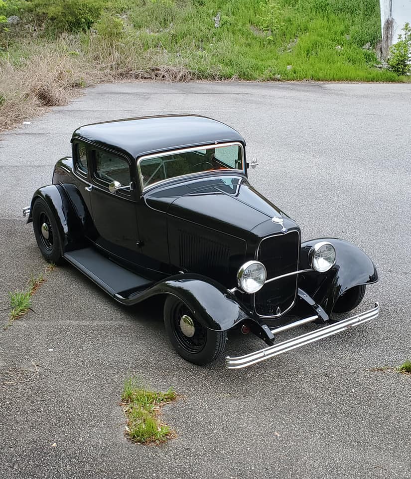 Tamco Paint HB9900 Jet Black Basecoat on 1932 Ford 5 Window