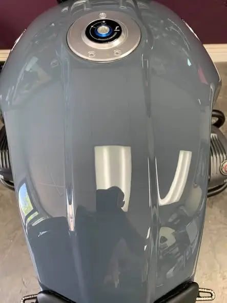 Tamco Paint HC2104 High Solids Clearcoat on Motorcycle Gas Tank