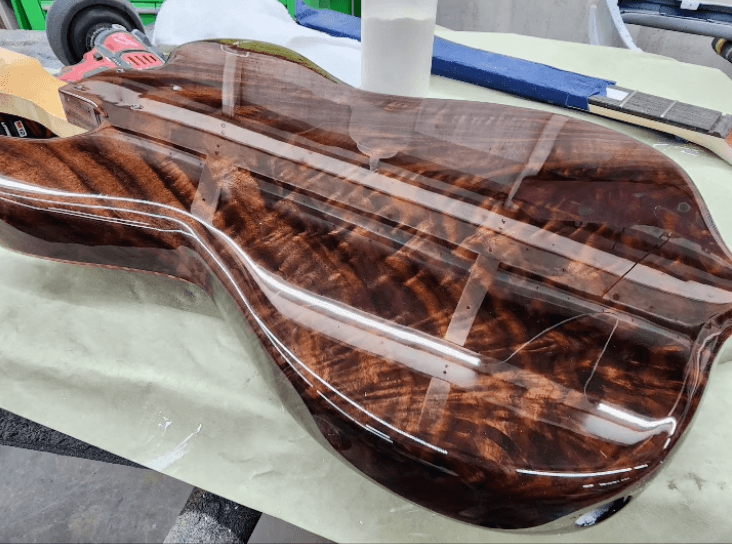 HC2104 HIGH SOLIDS CLEARCOAT | MICHAEL MCGEE | ELECTRIC GUITAR