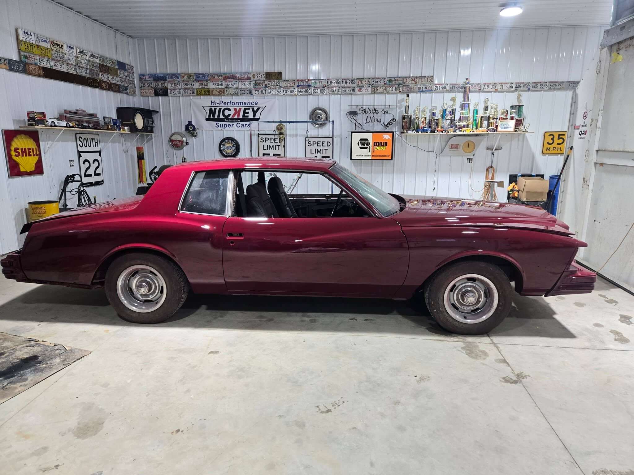Tamco Paint HC2104 High Solids Clearcoat Kit on Chevrolet Monte Carlo