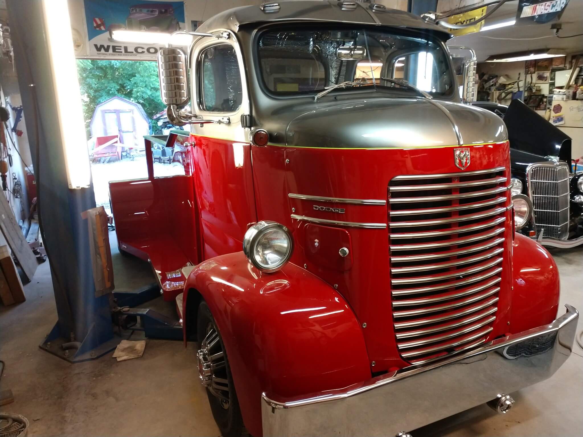 Tamco Paint HC4100 Glamour Clearcoat on 1947 Dodge COE