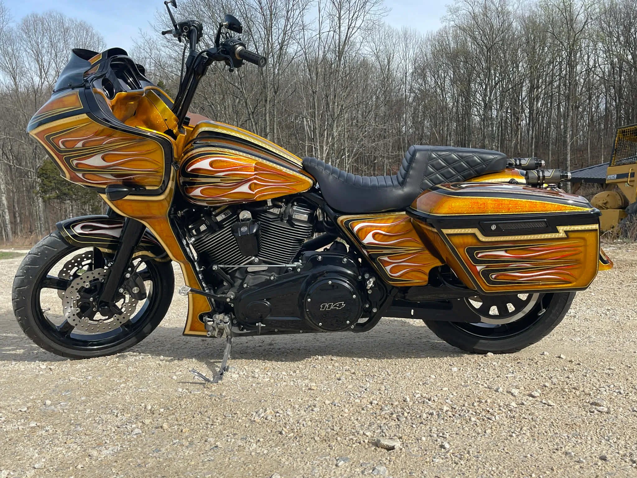 Tamco Paint Lemonade Candy Pearl Basecoat on Harley-Davidson Road Glide