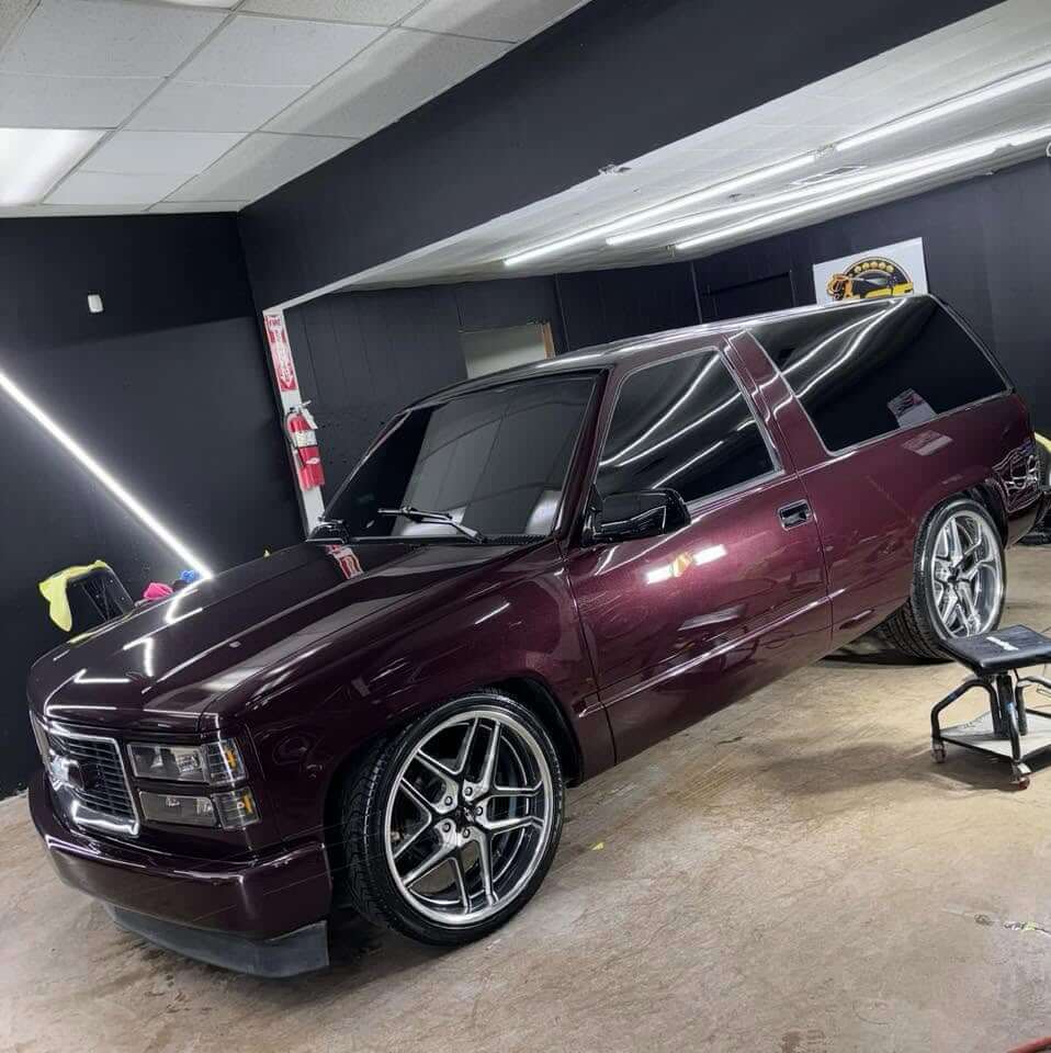 Tamco Paint Ron Burgundy Pearl on Chevrolet Tahoe