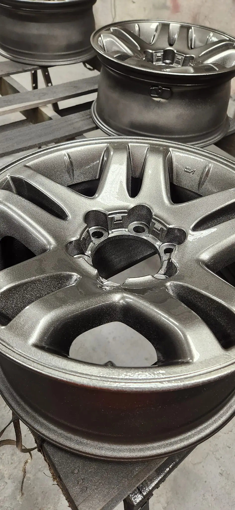 Tamco Paint Smoke Metallic on Rim