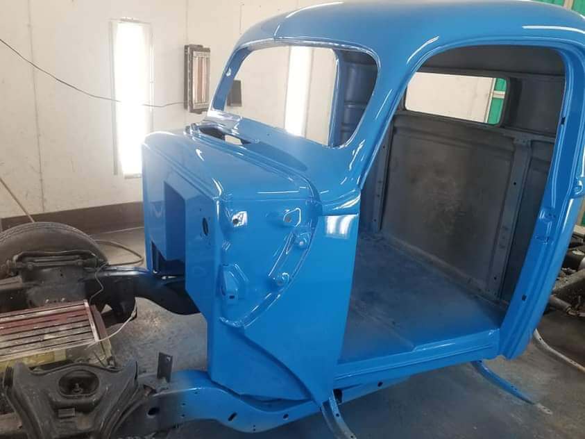 GRABBER BLUE 1939 CHEVROLET PICKUP CAR