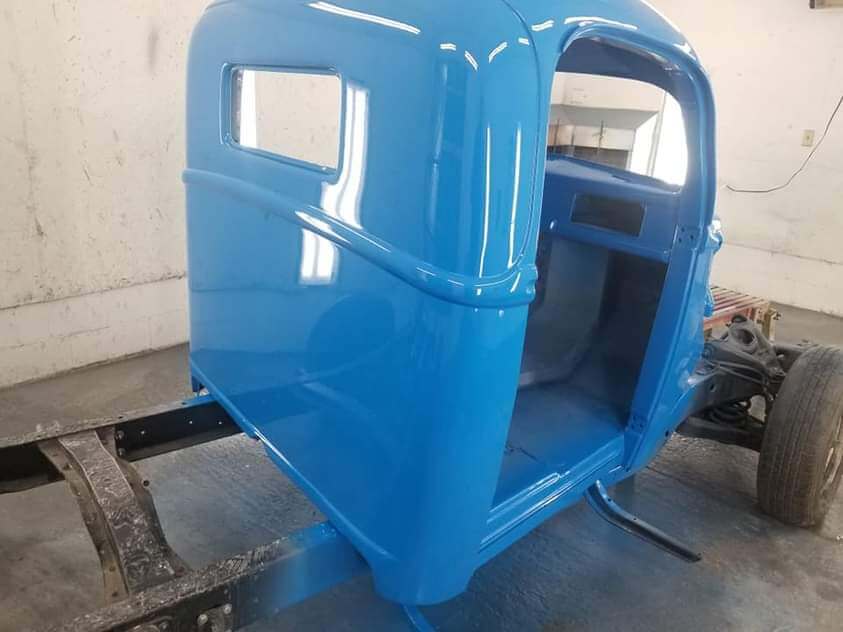 GRABBER BLUE 1939 CHEVROLET PICKUP CAR