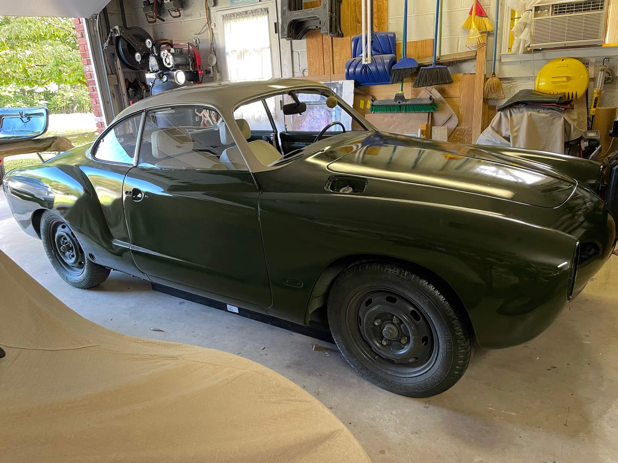 VOLKSWAGEN KARMANN GHIA BEIGE MIST OEM BASECOAT