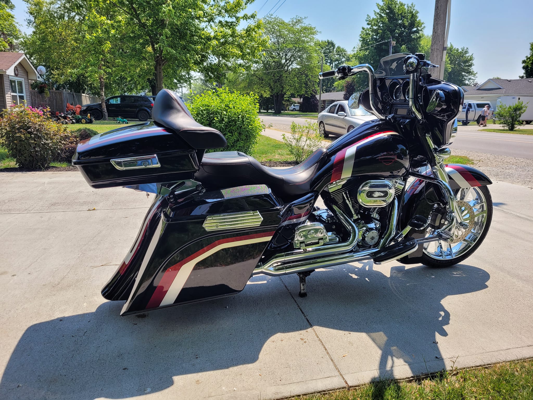 Tamco Paint Harley Davidson
Murdered Out Black