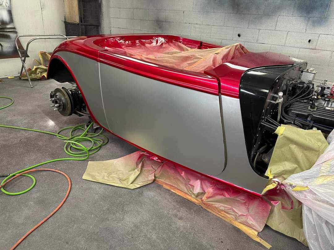 Tamco Paint 1943 Ford Roadster Blood Diamond