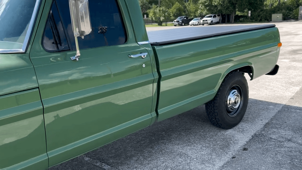Tamco Paint Ford Boxwood Green Basecoat in 1967 Ford F250