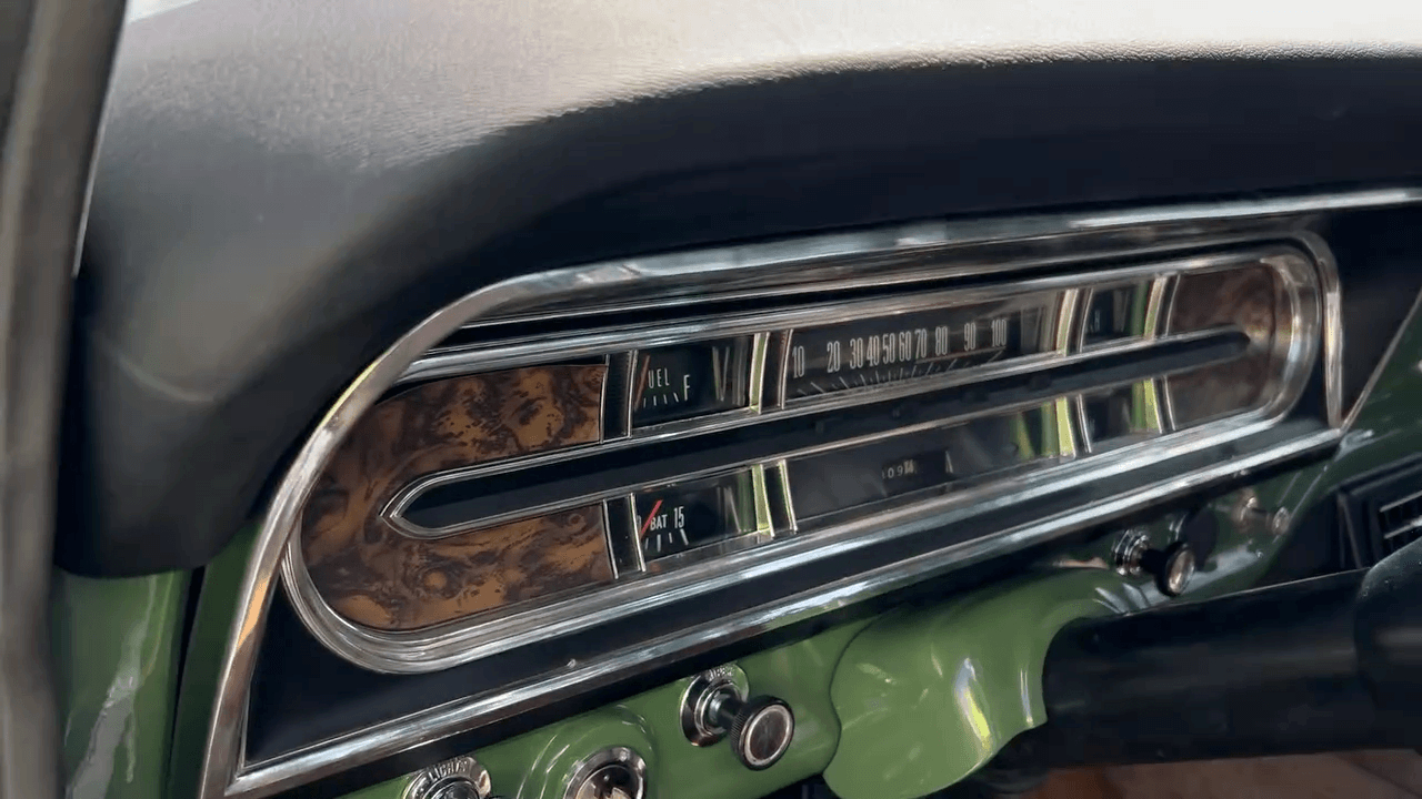 Tamco Paint Ford Boxwood Green Basecoat in 1967 Ford F250