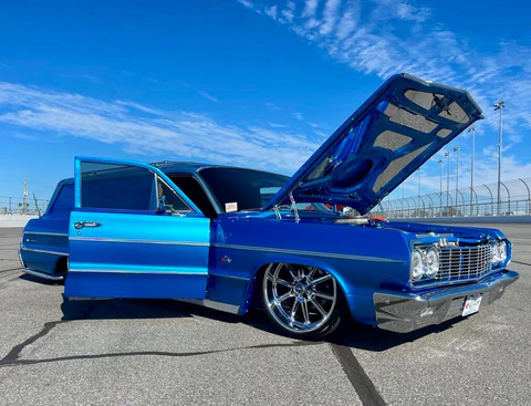 1964 IMPALA SEDAN BLUETOOTH PEARL