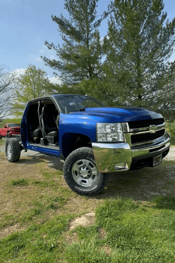 Tamco Paint Chrysler Ocean Blue Metallic on GMT900