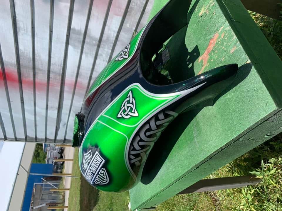 Tamco Paint Emerald City Candy Pearl Basecoat on Harley Davidson Road Glide