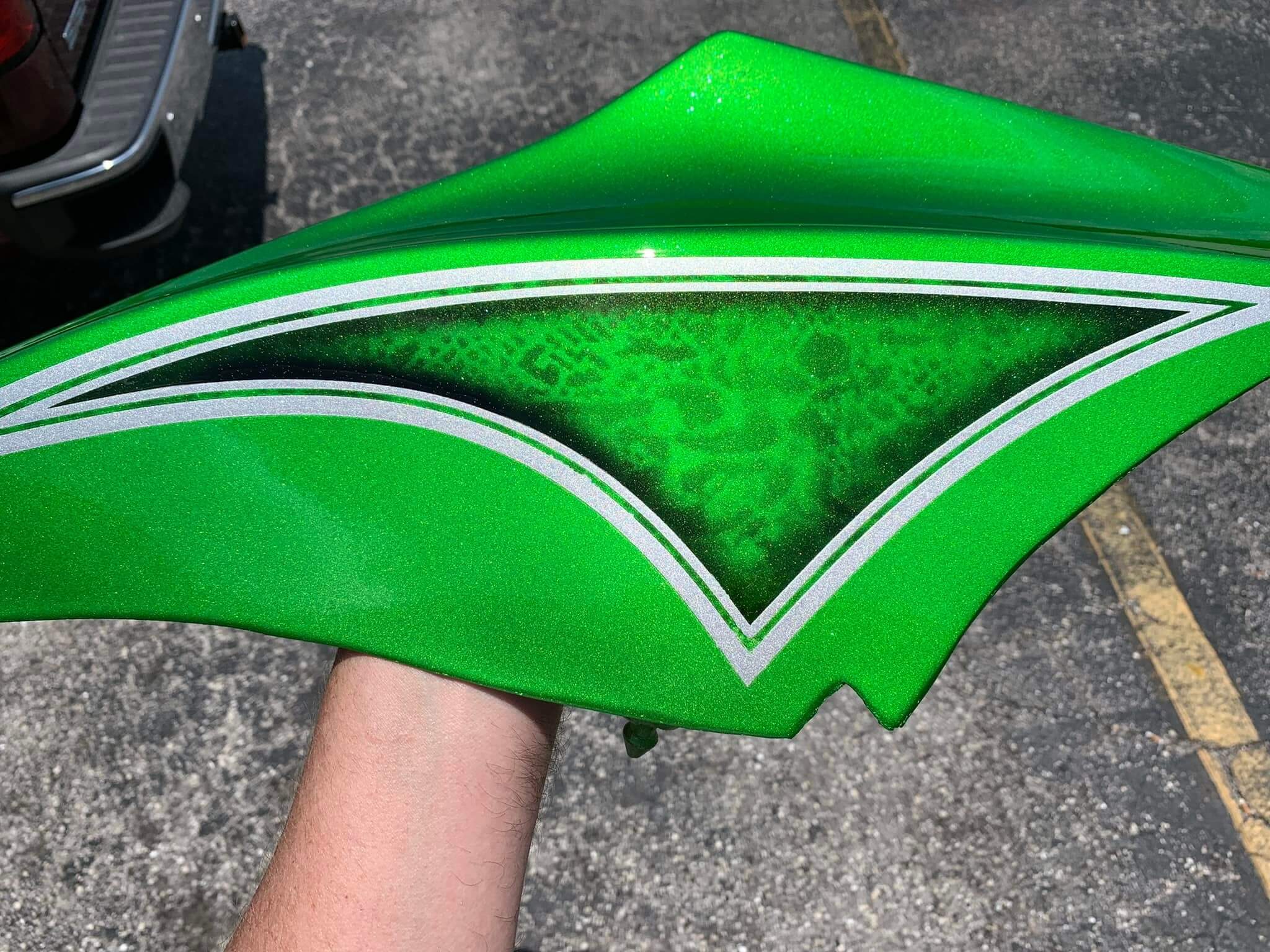 Tamco Paint Emerald City Candy Pearl Basecoat on Harley Davidson Road Glide