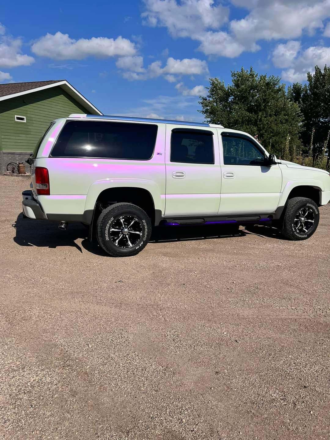 Tamco Paint 22 Chevrolet Suburban Stellar Violet Pearl