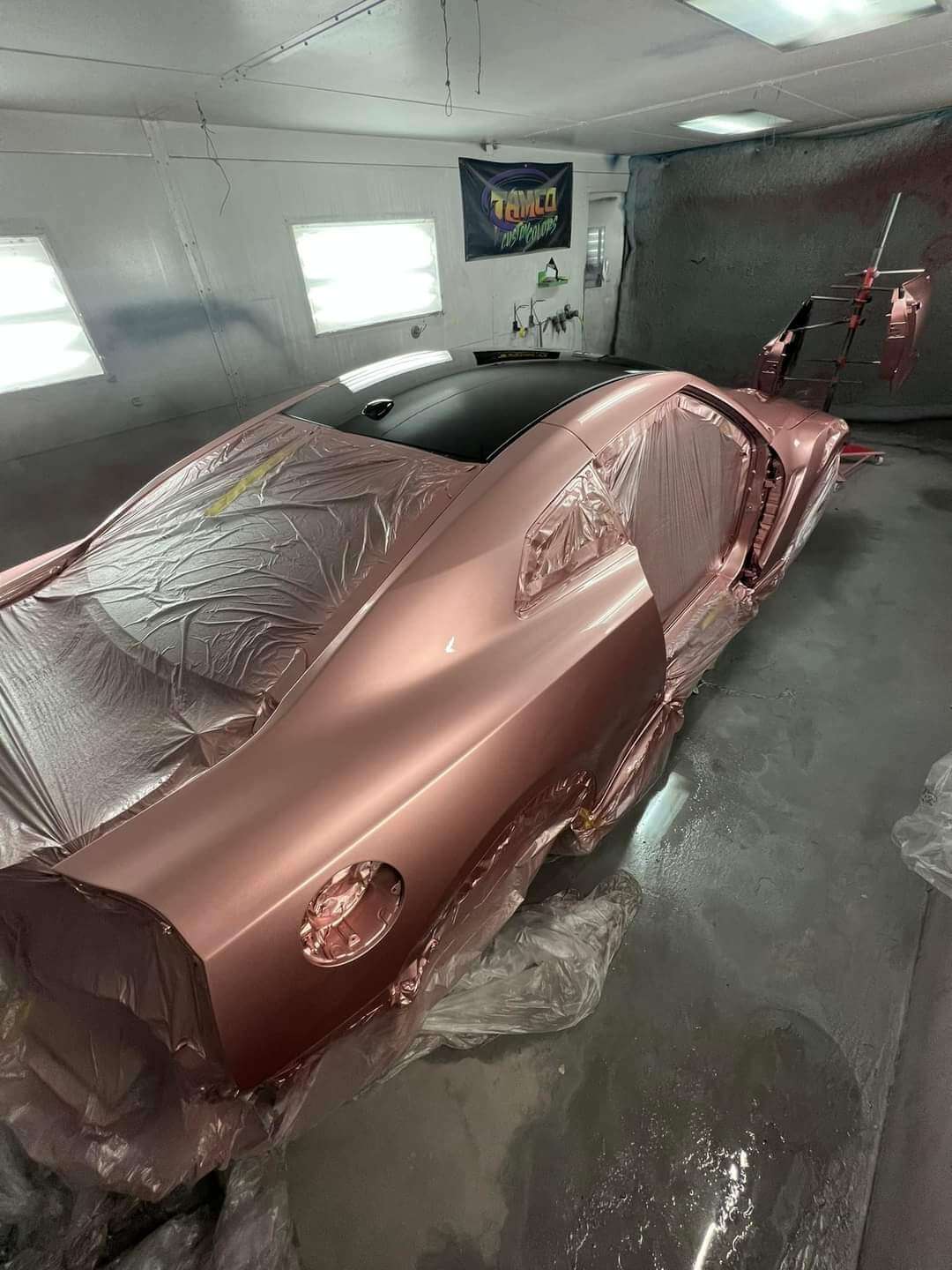 Tamco Paint Nissan GT-R R35 iPink