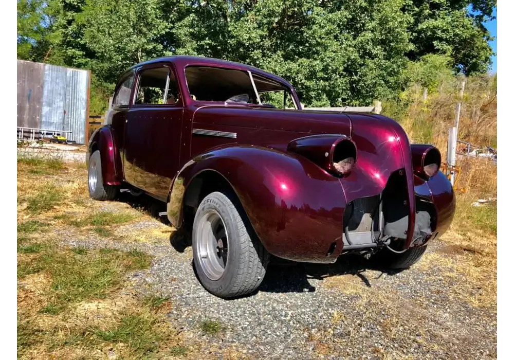 Tamco Paint 1939 Buick Roadmaster
Ron Burgundy Pearl