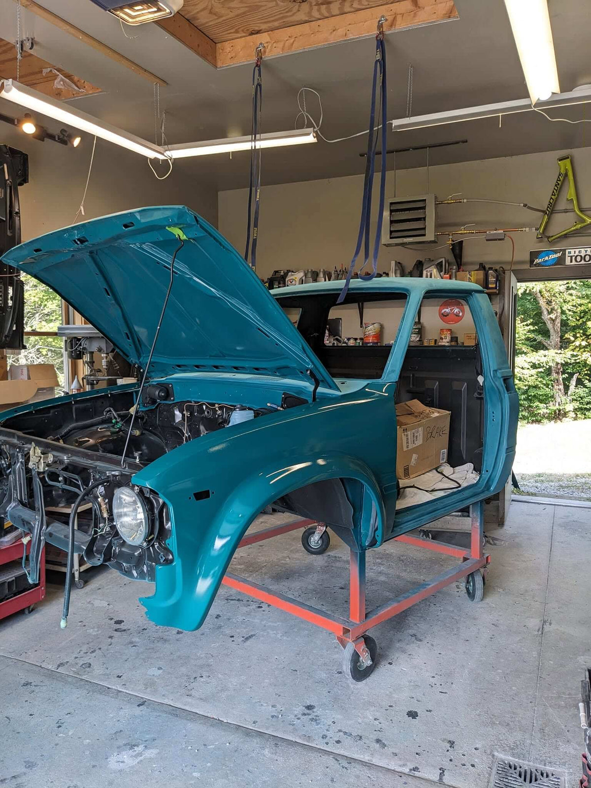 Tamco Paint Toyota Rustic Green on Toyota Hilux