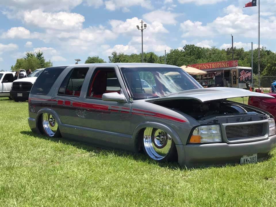 Tamco Paint Secret Silver on 1995 GMC
