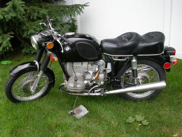 Tamco Paint Duraflint SS Factory Pack Jet Black in 1971 BMW R75/5