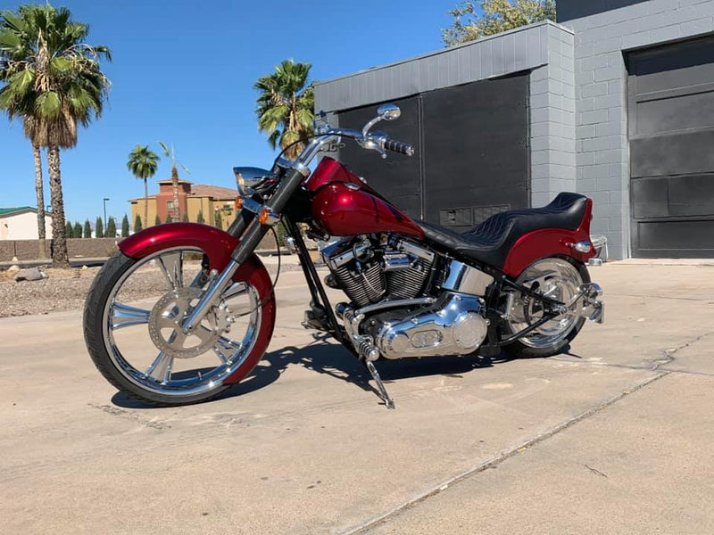 Tamco Paint HC2105 Rock-it-Red in 2007 Harley-Davidson FXSTC Softail Custom
