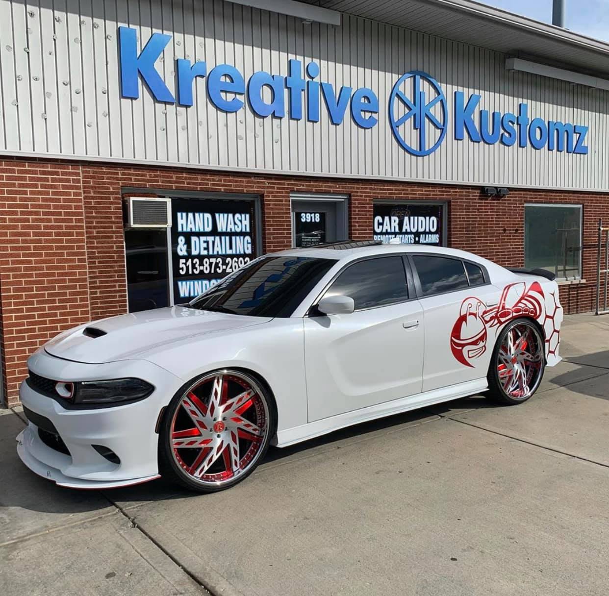 Tamco Paint Blizzard Of Ozz White Pearl in Dodge Charger