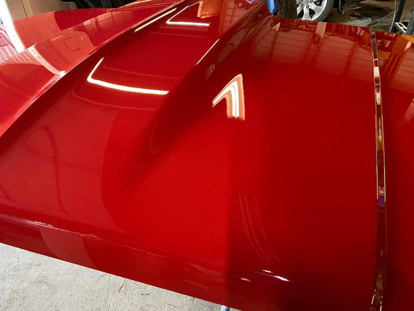 Tamco Paint GM Bright Red in Car Hood