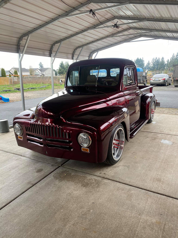 Tamco Paint HC2104 High Solids Clearcoat on 1952 International Harvester