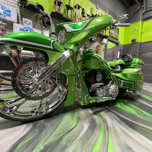 SHAMROCK GREEN | STUART ELLIS | 2015 HARLEY DAVIDSON STREET GLIDE