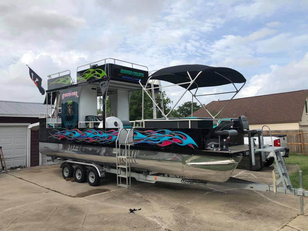 CARIBBEAN CURRENT PEARL | RAYMOND LUND | BOAT