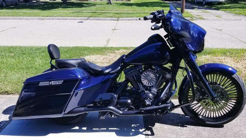 Tamco Paint Purple Pop Pearl in Harley-Davidson Street Glide