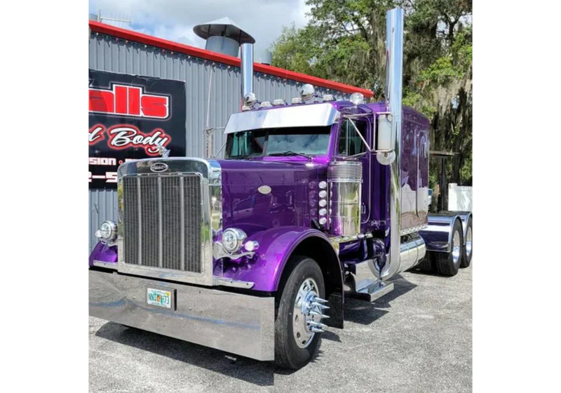 Tamco Paint Purple Pop Pearl in 2006 Peterbilt 379 Flat Top
