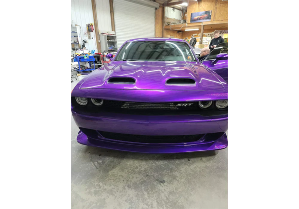 Tamco Paint Violent Violette in Dodge Challenger Hellcat
