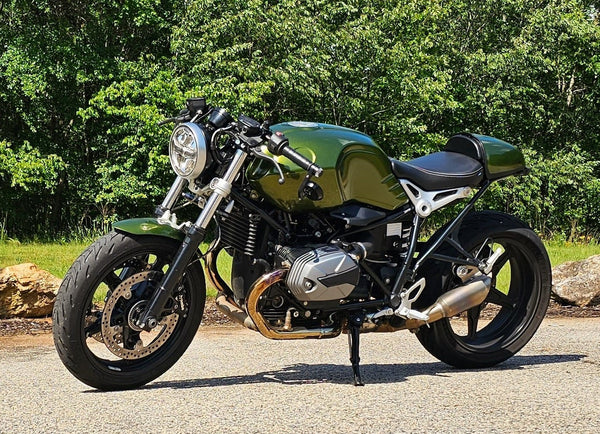 Tamco Paint Yuengling Green in BMW R nine T