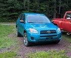 Tamco Paint Caribbean Current Pearl in Toyota RAV4