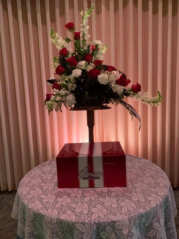 Tamco Paint Courage Red and Stars & Stripes White Pearl in a Display Piece