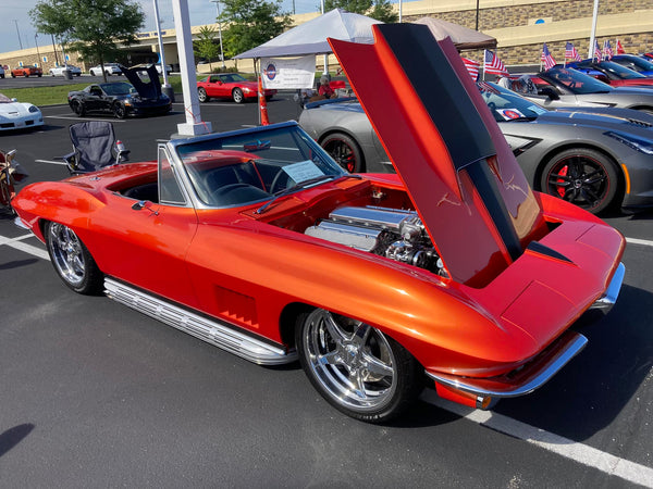 Tamco Paint Shocktop Orange in 1967 Chevrolet Corvette C2