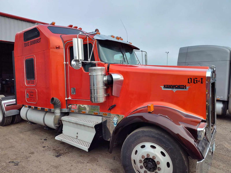 Tamco Paint Toxic Sunburst & Ember 2k Candy in 2019 Kenworth W900