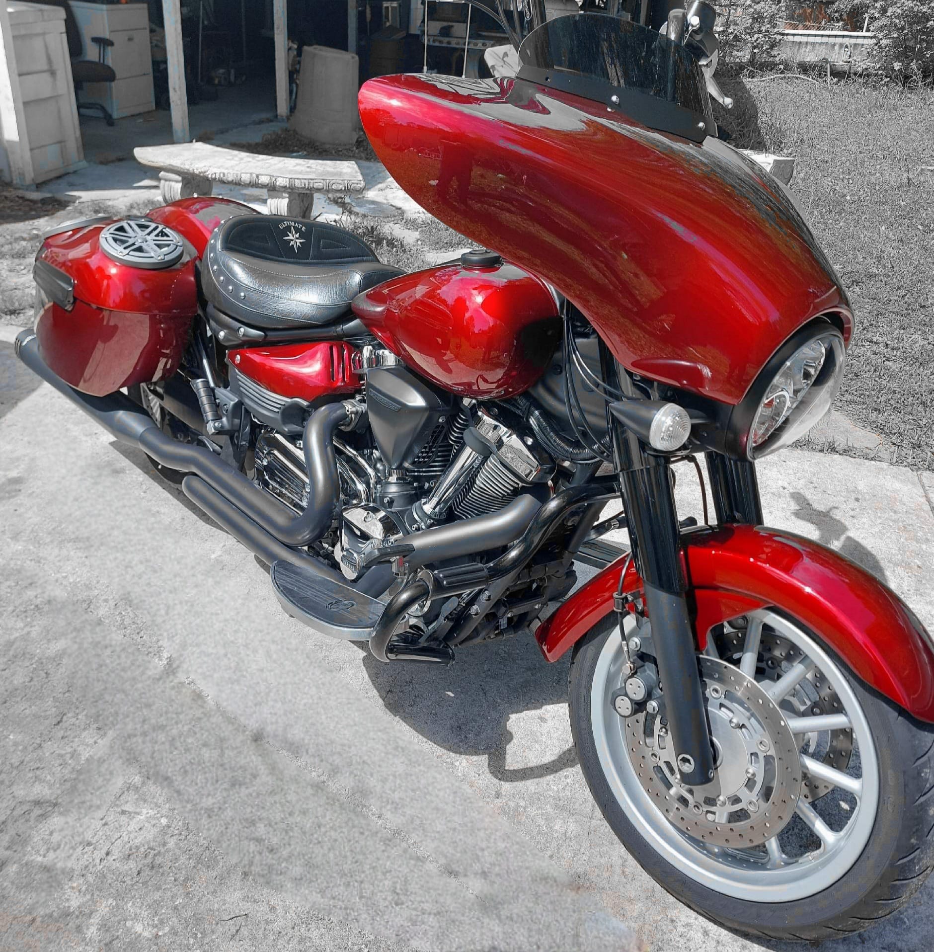 Tamco Paint OG Red Motorcycle in 2014 Yamaha XV1900 Stratoliner Deluxe
