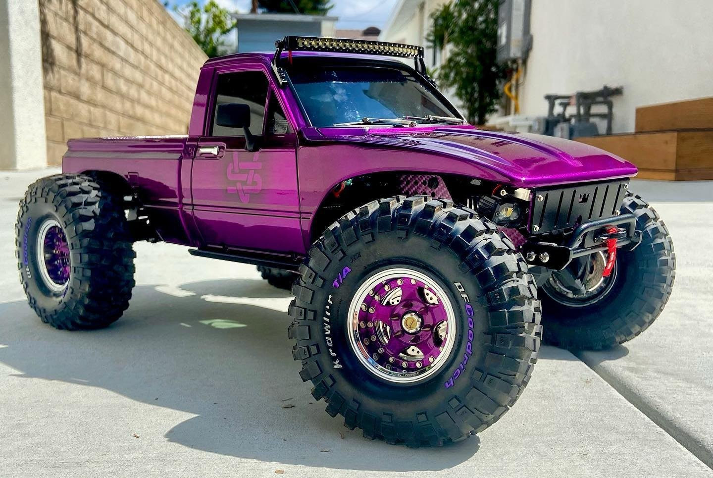 Tamco Paint Hoodoo Voodoo Candy Concentrate in RC Truck