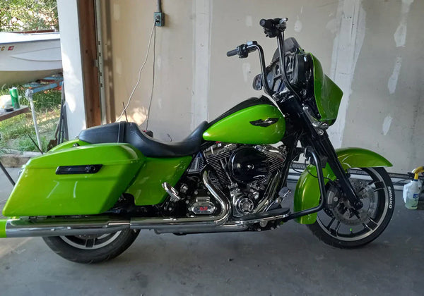 Tamco Paint Sublime Green in Harley-Davidson Street Glide